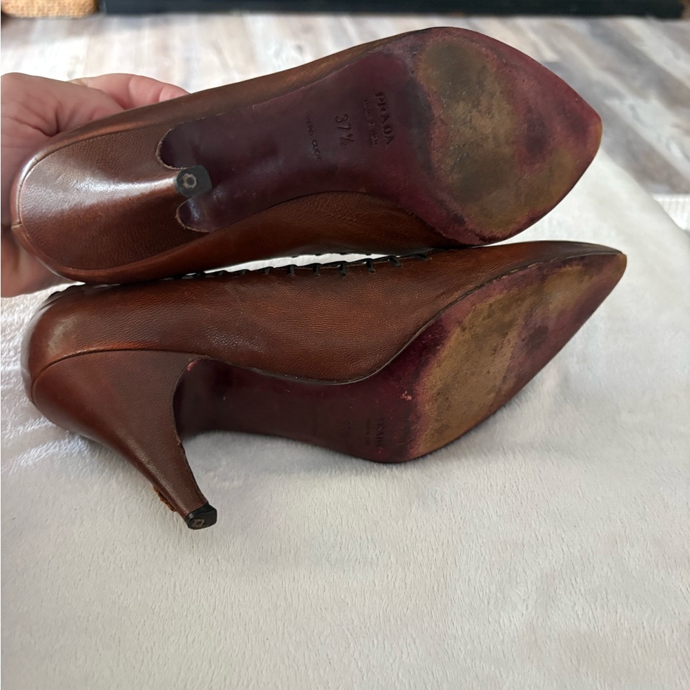 PRADA | Vintage Brown Red‎ Leather Floral Stitch Appliqué Pointed Pumps EU 37.5 - Picture 13 of 14